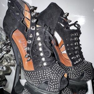 Jeffrey campbell “Tawny” silver studded & spiked